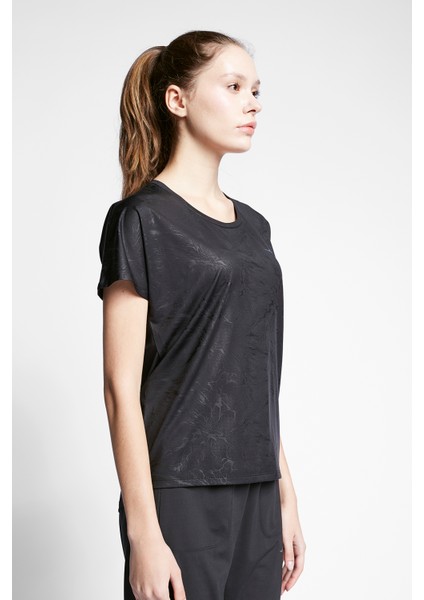 Siyah Kadın Kısa Kollu T-Shirt 23B-2045