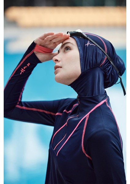 Performans Serisi Ayak Bant Detaylı Lacivert Likralı 4 Parça Tesettür Mayo Takımı H-Per 30 modelleri