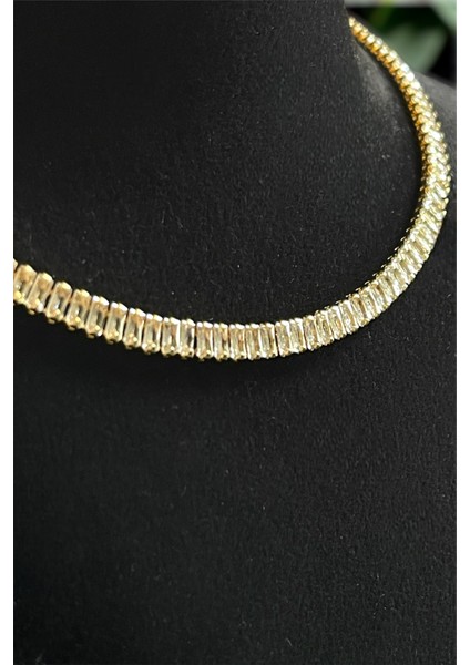 Zirkon Taşlı Baget Model Su Yolu Gold Kolye