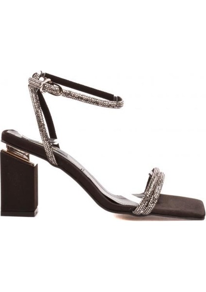 Bilek Bantlı Kadın Topuklu Ayakkabı