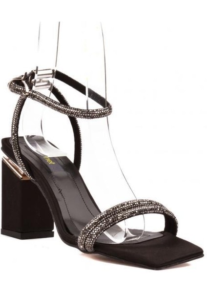 Bilek Bantlı Kadın Topuklu Ayakkabı fırsatları