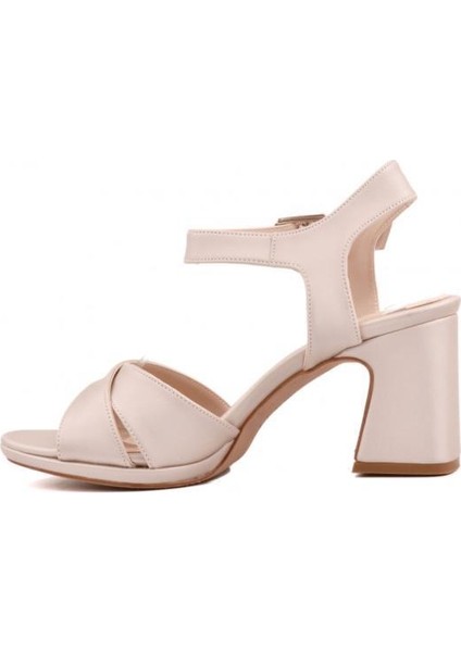 Bilekten Bantlı Kadın Topuklu Ayakkabı modelleri