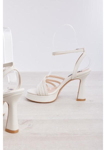 Kalın Topuklu Platformlu Kadın Abiye Ayakkabı fırsatları