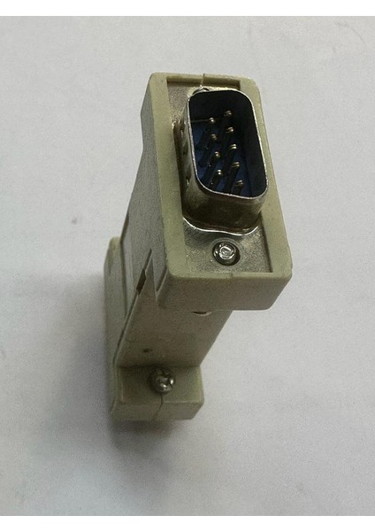9 Pin Erkek Erkek Çevirici RS232 Erkek Erkek Changer Com Erkek Erkek Changer 6.5 cm 3.5 cm modelleri