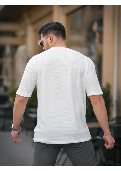 Cep Detaylı Oversize Örme T-Shirt - Beyaz