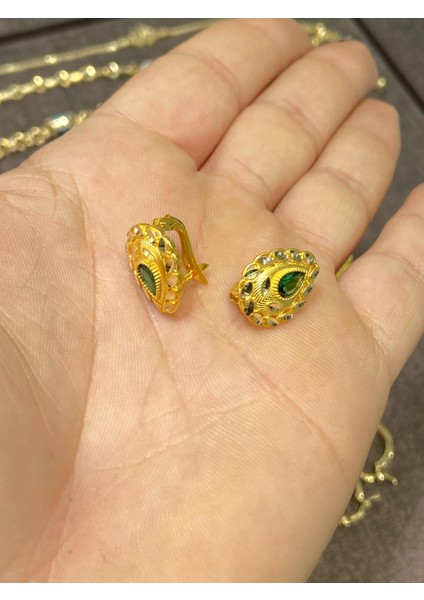 Damla Zümrüt Taş Burma Kalemli Günlük Çok Şık Altın Küpe