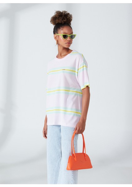 T-Shirt Pembe modelleri