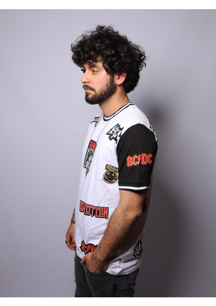 Unisex Beyaz Baskılı Oversize T-Shirt fiyatları