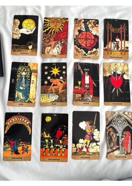 Regin Black Vintage Tarot indirimleri