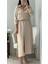 GOLD DÜĞME DETAYLI KUŞAKLI UZUN KREM ELBİSE 4