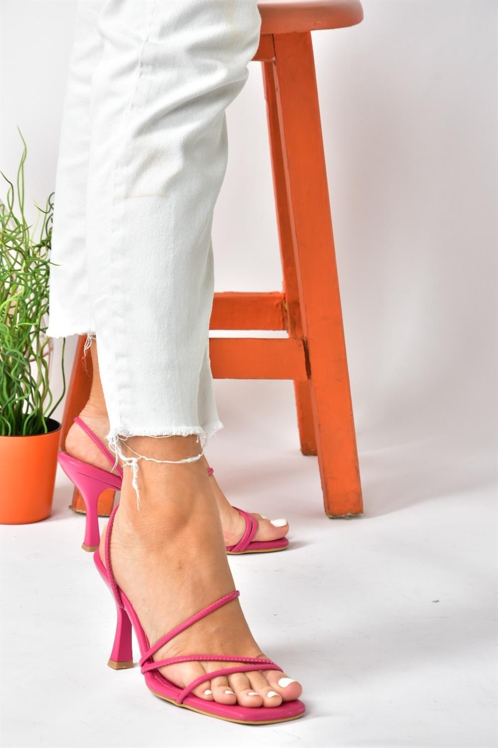 Fox Shoes Fuşya Kalın Topuklu Kadın Ayakkabı P590033909