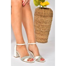 Fox Shoes Sedef Taşlı Kalın Topuklu Kadın Abiye Ayakkabı P820006709