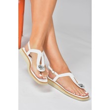 Fox Shoes Beyaz Taşlı Parmak Arası Günlük Kadın Sandalet P252055009