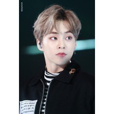 Anime And Your World Exo Xiumin Defter 1 Adet Özel Tasarım A4 Boyutu 21*29 cm  Telli Çizgisiz Büyük Boy defter