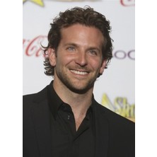 Anime And Your World Bradley Cooper  Defter 1 Adet Özel Tasarım A4 Boyutu 21*29 cm Telli Çizgisiz Büyük Boy Defter