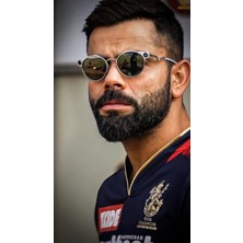 Anime And Your World Virat Kohli  Defter 1 Adet Özel Tasarım A4 Boyutu 21*29 cm Telli Kareli Büyük Boy Defter