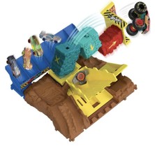 ToysAll Hot Wheels Monster Trucks Arenada Yarı Final Setleri HNB12-HNB94