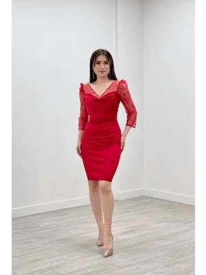 giyimmasalı Saten ve Tül Kumaş Degaje Yaka Abiye Elbise - Kırmızı