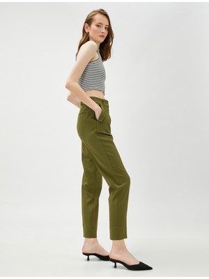 Koton Crop Pantolon Cep Detaylı Dar Paça Yüksek Bel