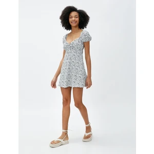 Mini Çiçekli Elbise Kalp Yaka Balon Kollu Bağlama Detaylı