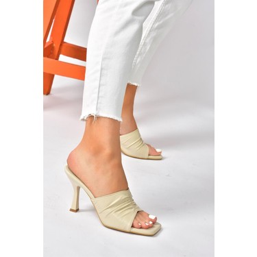 Fox Shoes Bej İnce Topuklu Kadın Terlik P590233809 Fiyatı