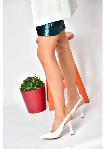 P250149009 Beyaz Kalın Topuklu Kadın Ayakkabı modelleri