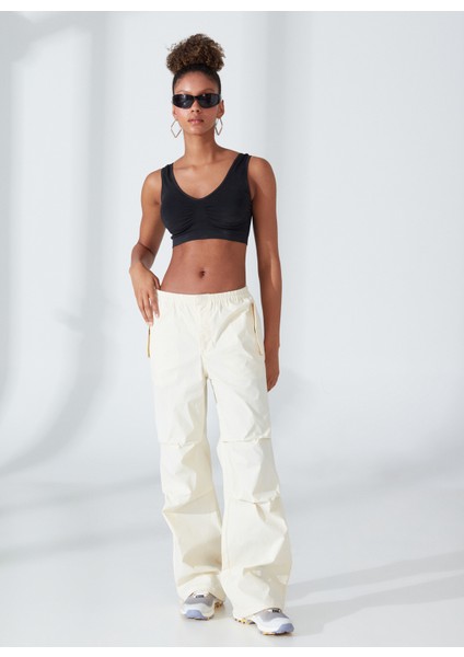 Yüksek Bel Normal Bej Kadın Pantolon 12234805 fiyatları