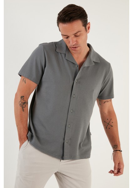 Pamuklu Regular Fit Kısa Kollu Gömlek Erkek Gömlek 5902640