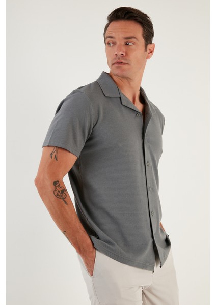Pamuklu Regular Fit Kısa Kollu Gömlek Erkek Gömlek 5902640