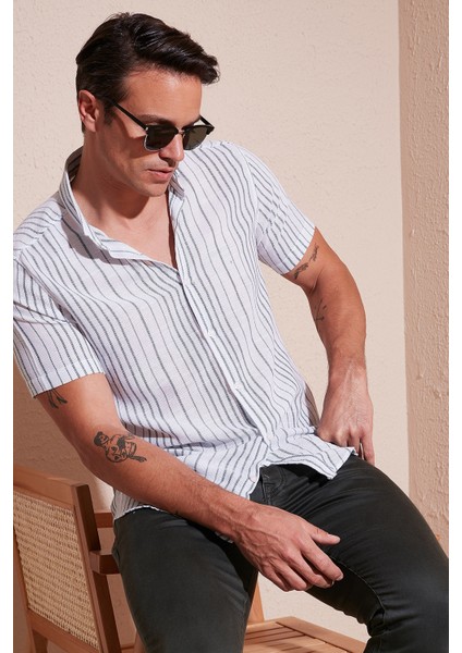 Çizgili % 100 Pamuk Slim Fit Kısa Kollu Gömlek Erkek GÖMLEK CF23S116097