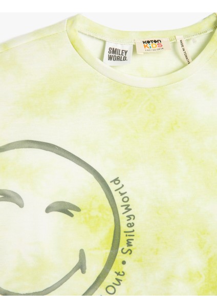 Oversize SmileyWorld® Tişört Lisanslı Batik Desenli modelleri