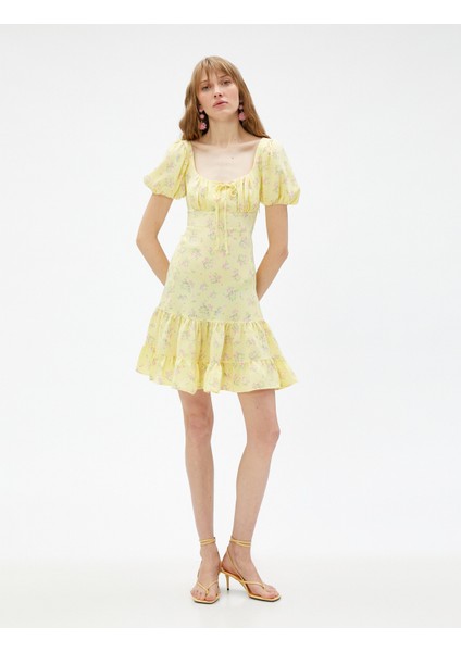 Çiçekli Mini Elbise Gipeli Balon Kol modelleri