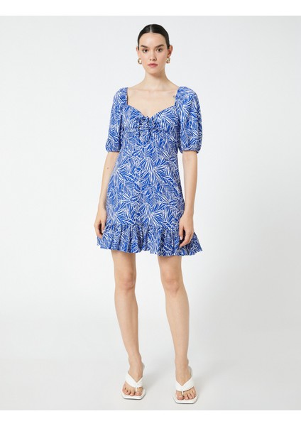 Tropikal Desenli Mini Elbise Kalp Yaka modelleri