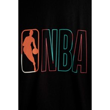 DeFactoFit NBA Wordmark Oversize Geniş Kalıp Bisiklet Yaka Sırt Baskılı Pamuklu Kısa Kollu Tişört A1890AX23SM