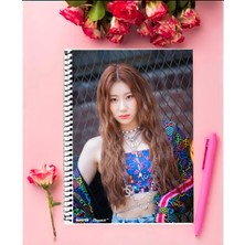Anime And Your World Itzy (Ryujin .yeji.yuna.lia.chaeryeong ) Defter 1 Adet Özel Tasarım A4 Boyutu 21*29 cm Telli Çizgisz