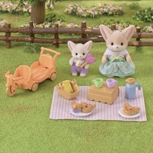 Sylvanian Families Piknik Seti - Çöl Tilkisi Kız ve Bebek 5698