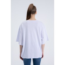 Trendy Sen Kadın T-Shirt Ayıcık Desenli Oversize Beyaz