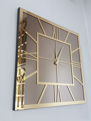 Ayna Denizi Golden Quare Bronze Model Altın Bronz Renk 60 Cm x 60 Cm Dekoratif Aynalı Duvar Saati