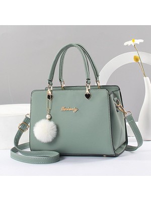 Marco 2023 Yeni Kadın Çantası Modaya Uygun Moda Atmosfer Çapraz Omuzdan Askili Çanta Kadın Çantası Çanta Deri Gelişmiş Sevimli Kürk Topu Kadın Çantası (Yurt Dışından)