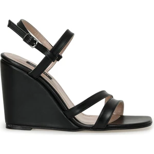 Nine West Moex 3fx Siyah Kadın Dolgu Topuk Sandalet