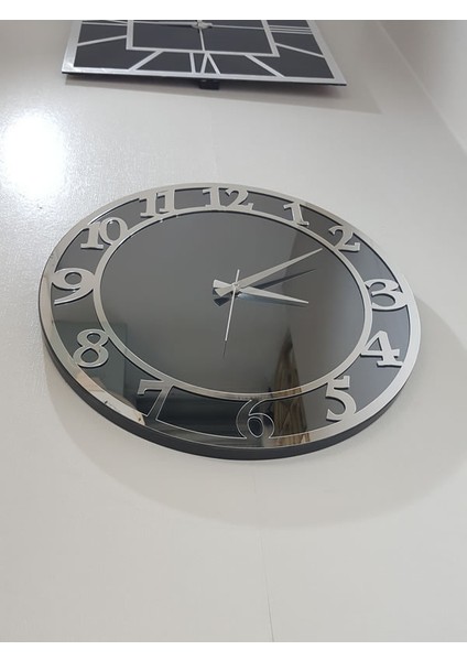 Silver Matris Smoked Model Gümüş Füme Renk 50 Cm Dekoratif Aynalı Duvar Saati indirimleri
