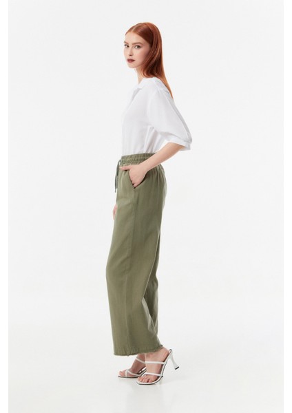 Gabardin Paçası Püsküllü Beli Lastikli Palazzo Pantolon