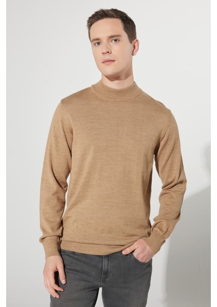 ALTINYILDIZ CLASSICS Erkek Vizon Standart Fit Normal Kesim Yarım Balıkçı Yaka Yünlü Triko Kazak indirimleri