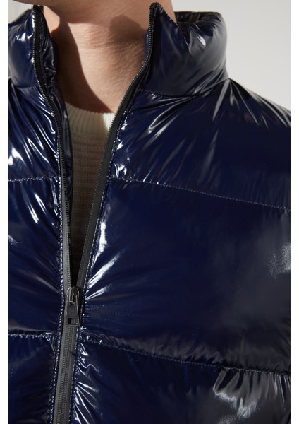 ALTINYILDIZ CLASSICS Erkek Lacivert Standart Fit Normal Kesim Soğuk Geçirmez Casual Mont fırsatları