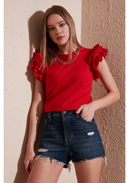 Pamuklu Kolları Fırfırlı Slim Fit Bisiklet Yaka T Shirt Bayan T Shirt 5864500