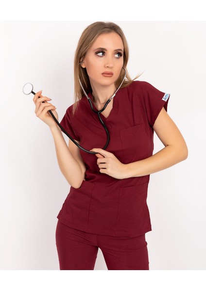 Bordo Renk Likralı Doktor Hemşire Cerrahi Tek Üst Forma