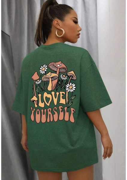 Büyük Beden Sırt Baskılı Pamuk Oversize Kadın T-Shirt