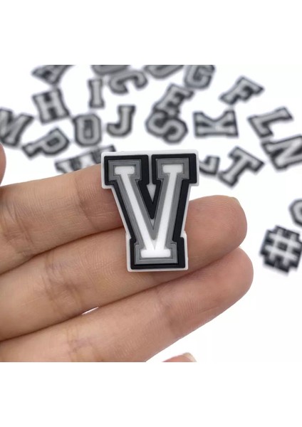 Crocs Jibbitz Terlik Süsü Harfler V