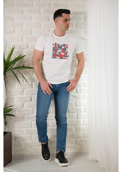 Regular Fit Pamuklu Baskı Detaylı Erkek Yazlık T-Shirt