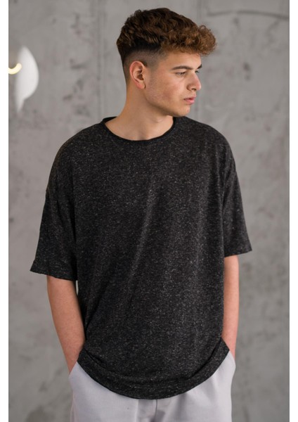 Oversize Bisiklet Yaka Likralı Erkek Yazlık T-Shirt fiyatları